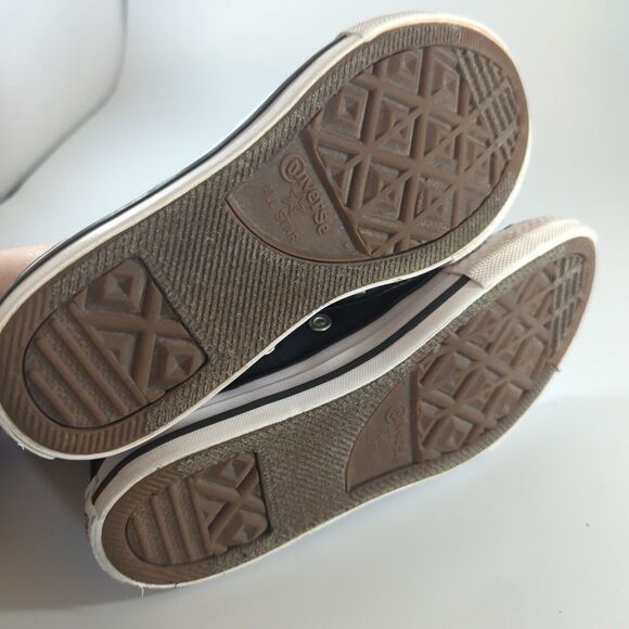 Converse Chuck Taylor All Star Low Youth's Sneakers Size 2 Black - Picture 7 of 8